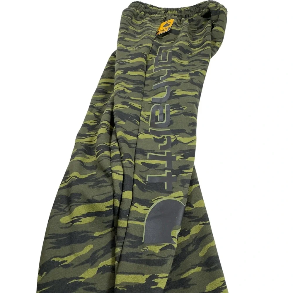 Carhartt Kids CK8446 Logo Fleece Camo Sweatpants - Green Camo Medium (10/12) NEW